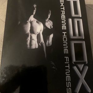 P90X Extreme Home Fitness dvd box set 12 discs -mint condition
